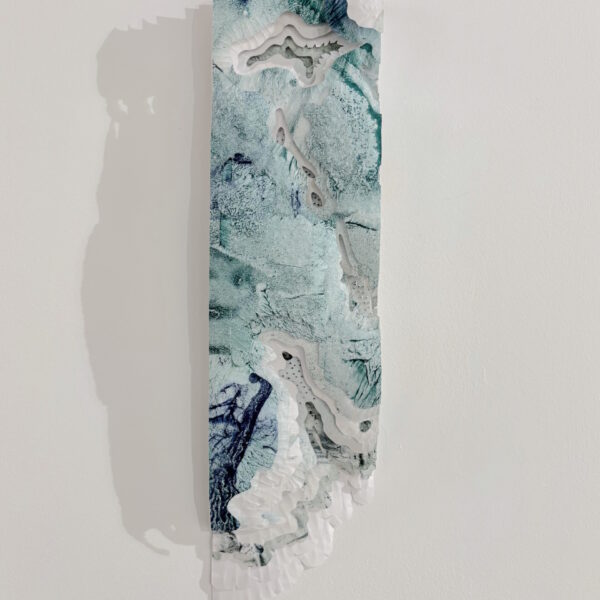 Partie de topographie - papier découpé, encre - 9 x 33,5 cm - 2024