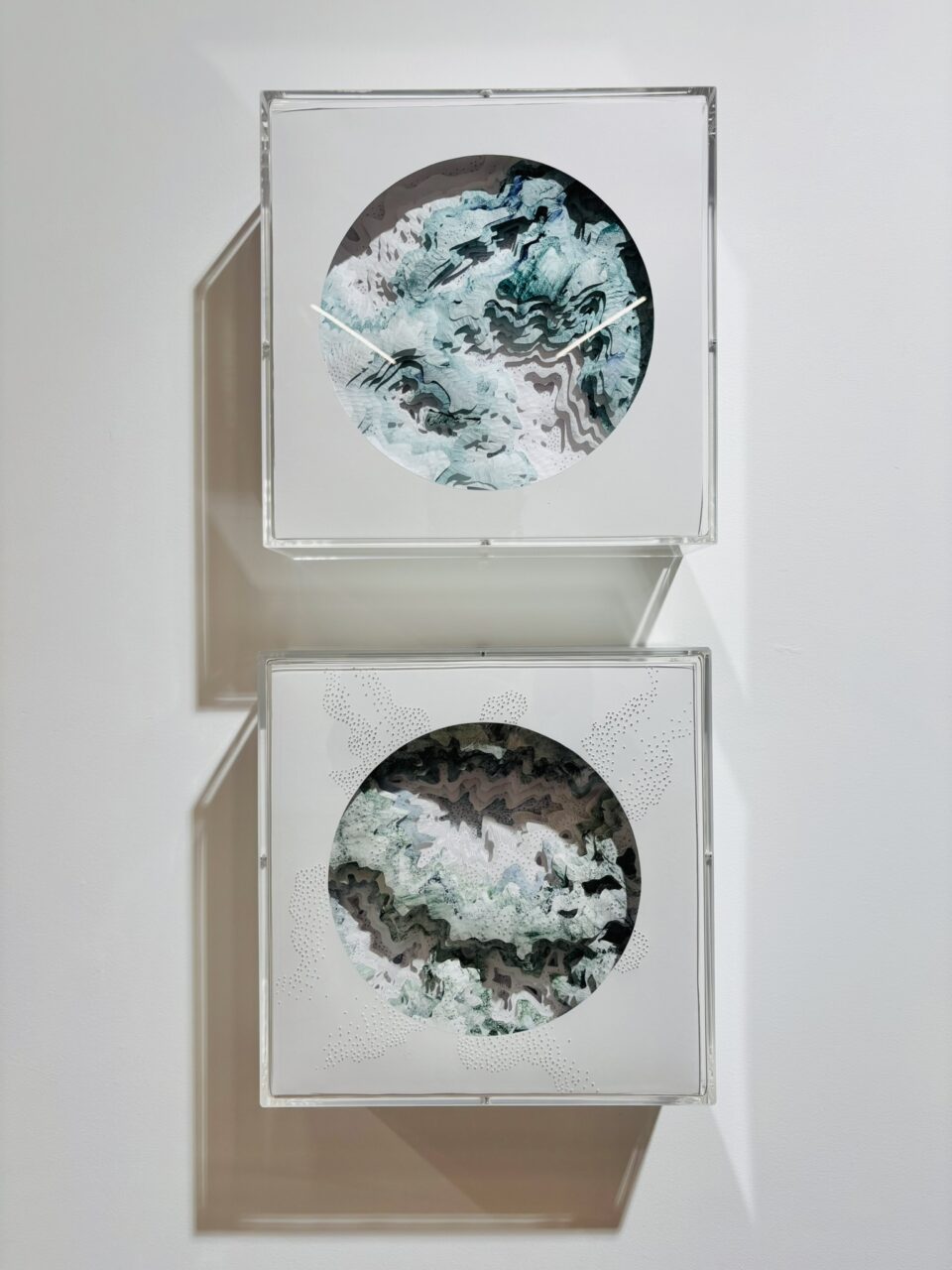 Topographie I et II - papier, encre, pigments - 30 x 30 cm - 2024
